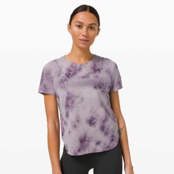 Lululemon Lightweight Run Kit Short Sleeve - Size 4 - Picture 1 of 3